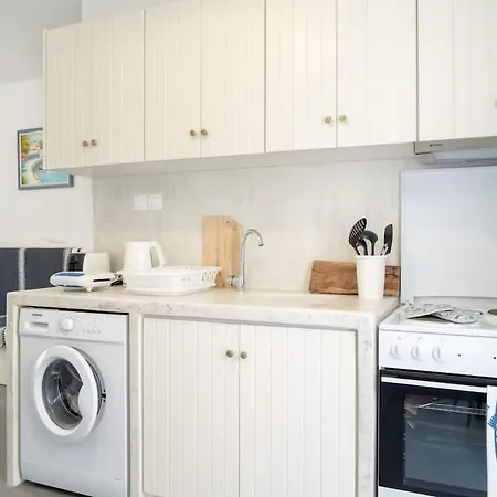 Blue Moon Apartment Makry Gialos (Crete)